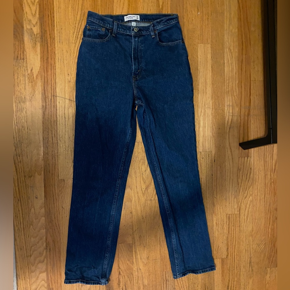 Abercrombie & Fitch Curve Love 90’s Straight Leg Jeans